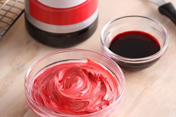 What is in red food coloring