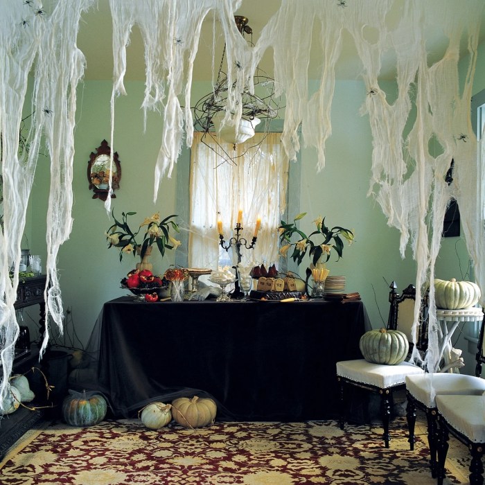 Indoor halloween party decoration ideas