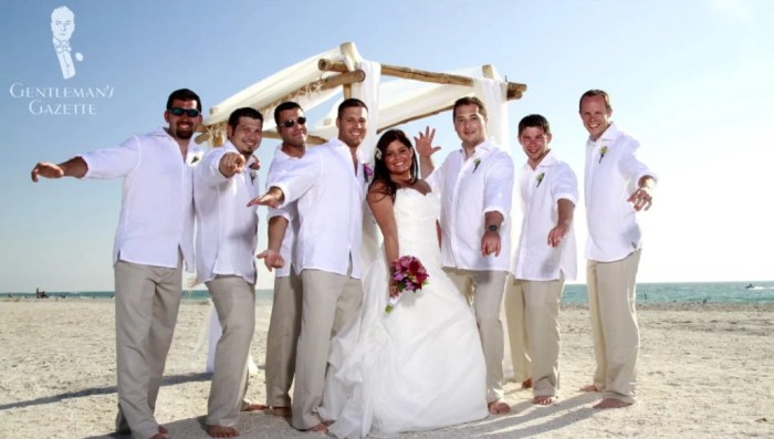 How to dress for a beach wedding