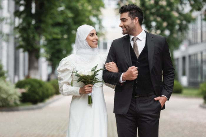 Hijab modern wedding dress